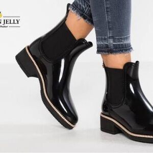Lemon Jelly Women’s Black Gloss Chelsea Rain Boots Size 37 (US 6.5–7)